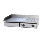 Plancha Fry-Top Eléctrica Cromada, 1/2 Lisa, 1/2 Ranurada, 4.4 kW / 240 V, PCR-75 - Casfri